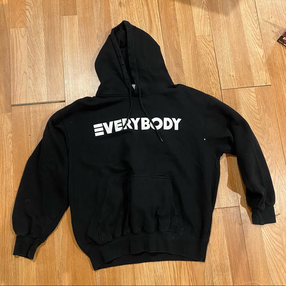 Logic Everybody Hoodie Medium